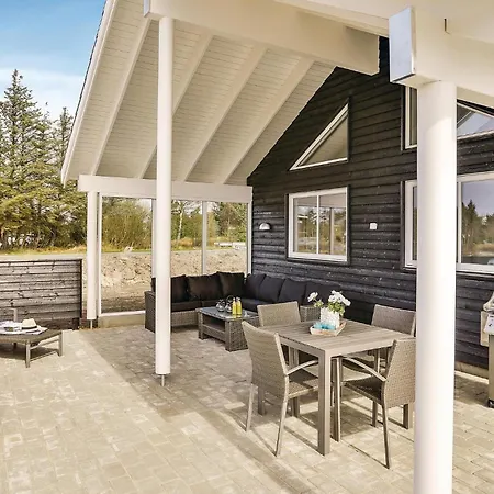 بيت للعطل 8 Bedroom Lovely In *