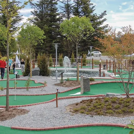 8 Bedroom Lovely In 別荘 ブラーバンド