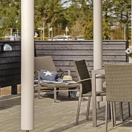 8 Bedroom Lovely In 別荘