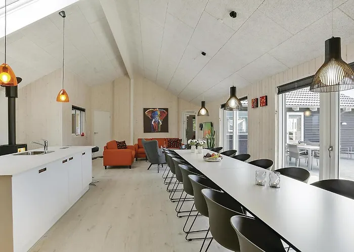 8 Bedroom Lovely In * Blåvand