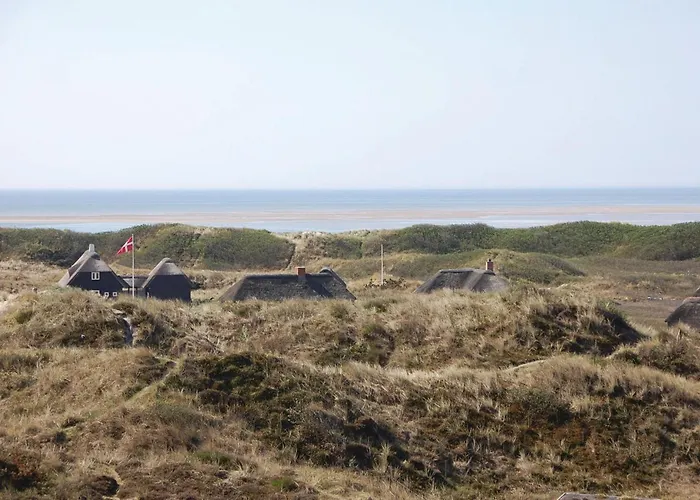 Nyaraló 8 Bedroom Lovely In