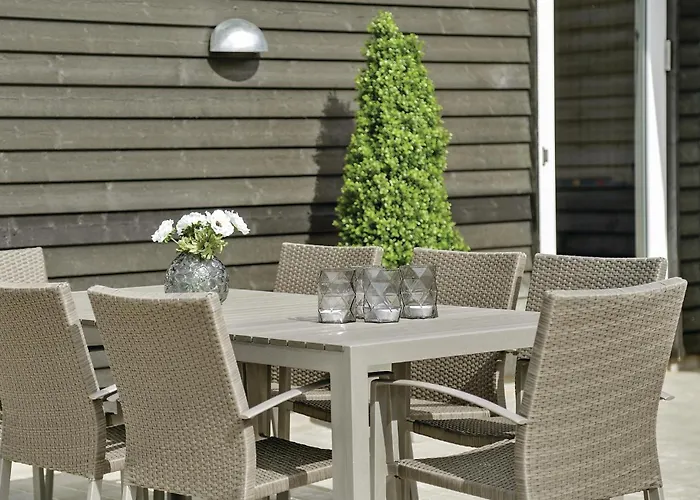 8 Bedroom Lovely In * Blåvand